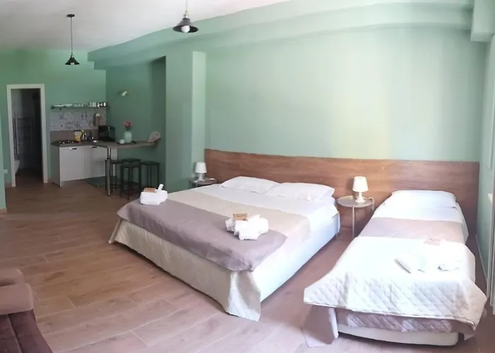 Incastro In 3* 克罗托内